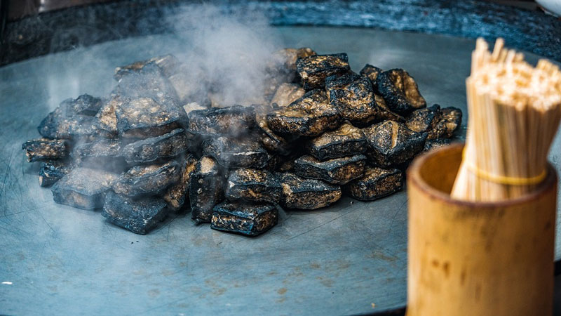 因食用自制臭豆腐進ICU？